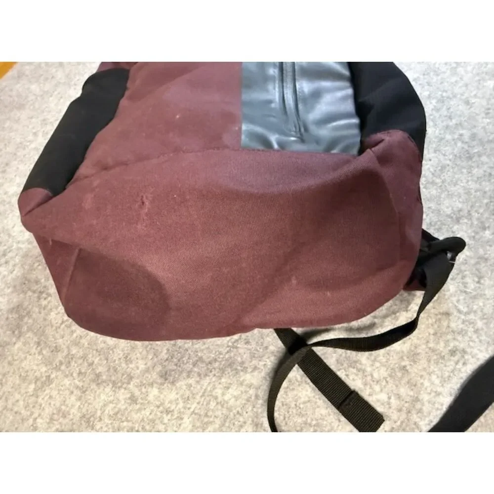 Dakine Backpack Burgundy Plum Black Outdoor Travel Laptop Hiking Pack